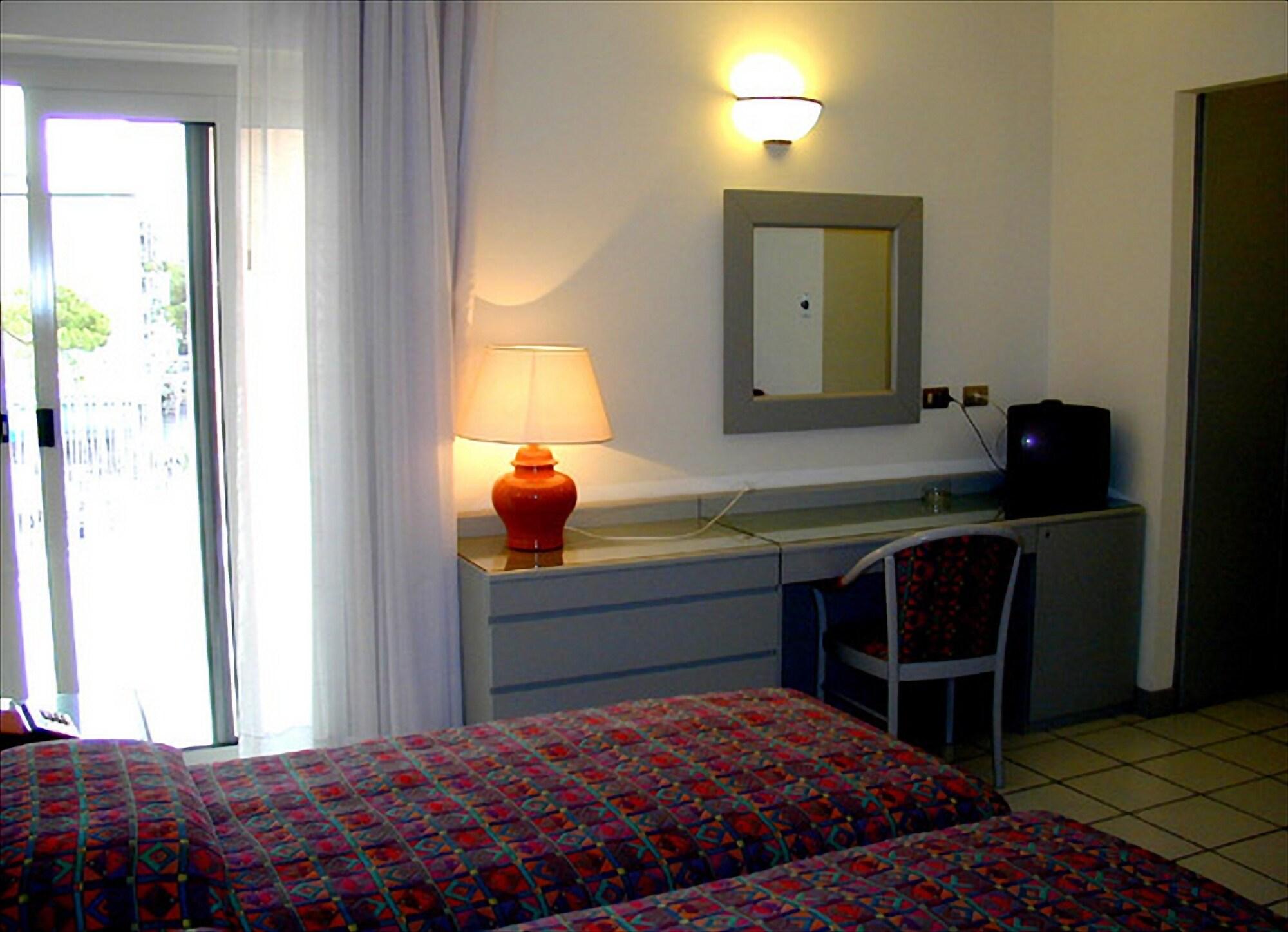 Hotel Principe Palace Τζεσόλο Λίντο Εξωτερικό φωτογραφία