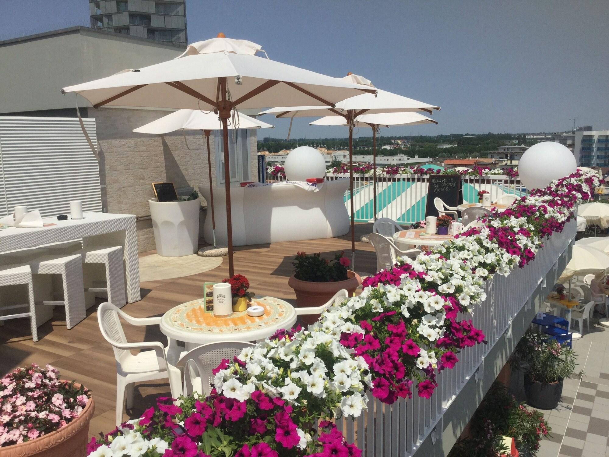 Hotel Principe Palace Τζεσόλο Λίντο Εξωτερικό φωτογραφία