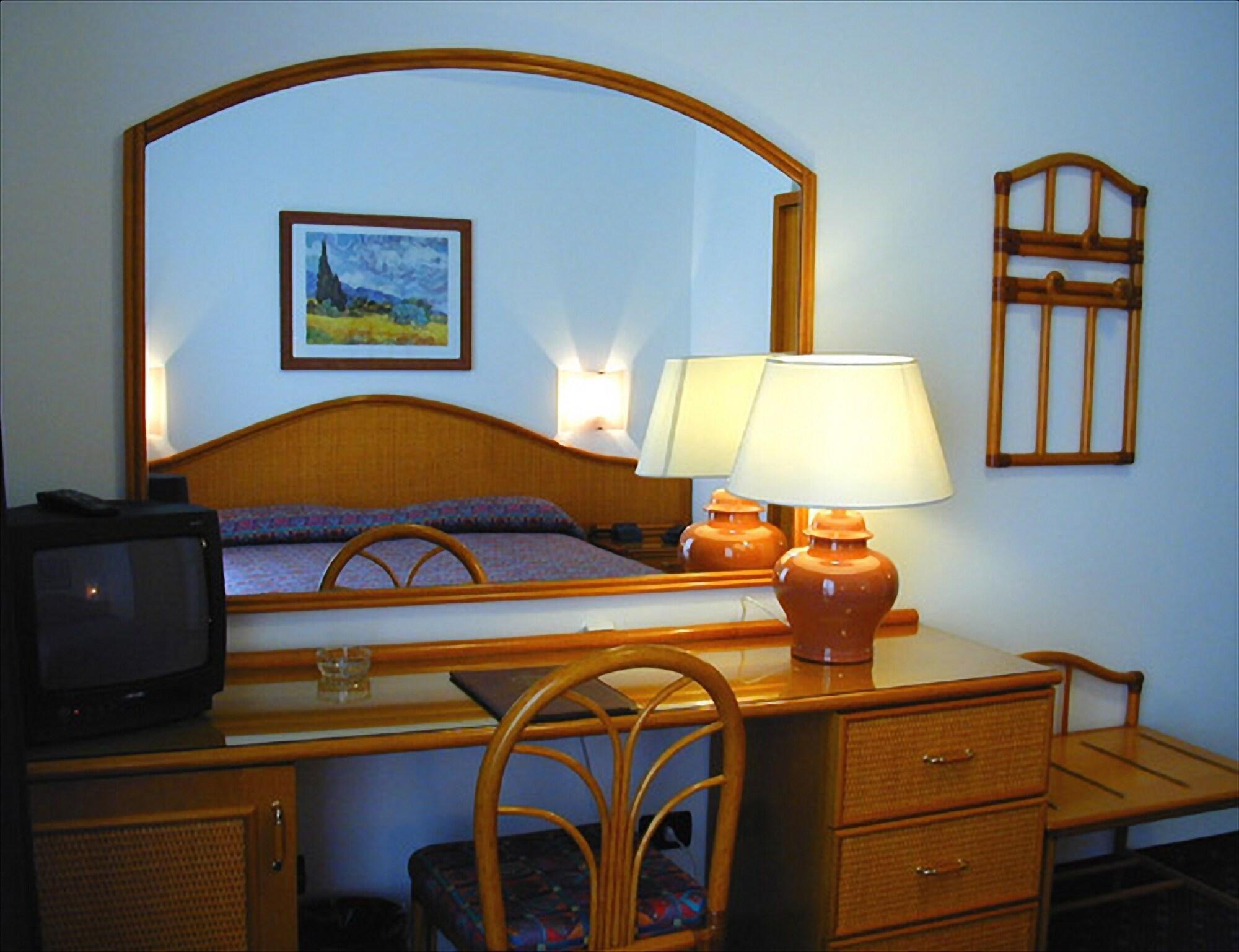 Hotel Principe Palace Τζεσόλο Λίντο Εξωτερικό φωτογραφία