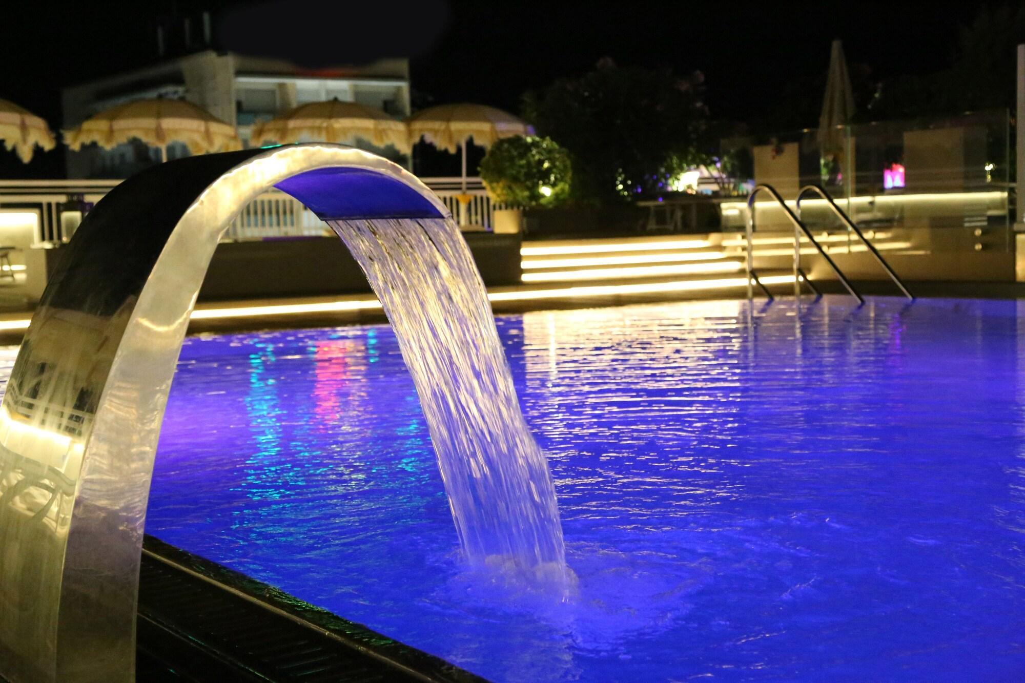Hotel Principe Palace Τζεσόλο Λίντο Εξωτερικό φωτογραφία