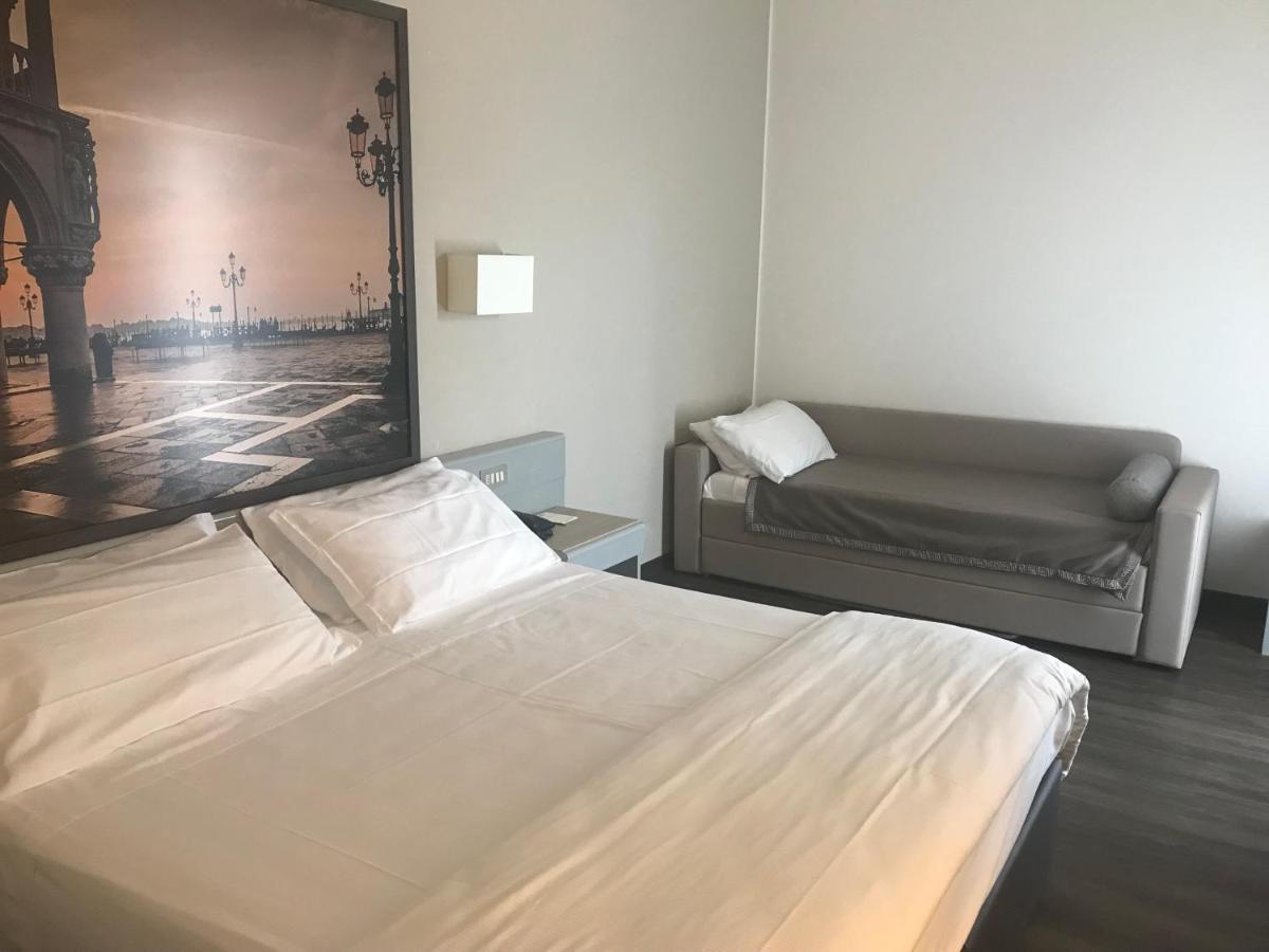 Hotel Principe Palace Τζεσόλο Λίντο Εξωτερικό φωτογραφία